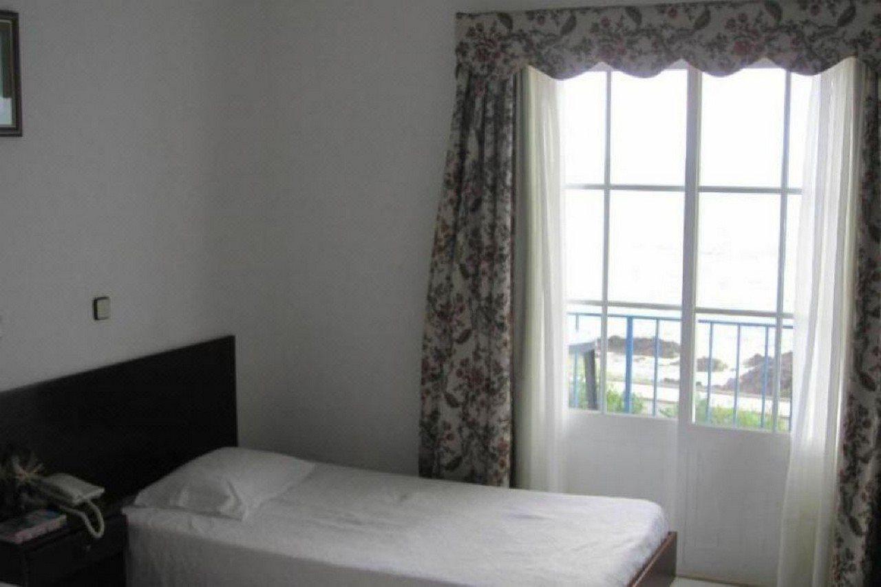 Hotel Ocidental Santa Cruz das Flores Εξωτερικό φωτογραφία
